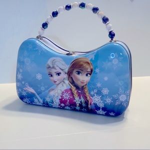 Elsa and Anna Metal/Tin Purse Box